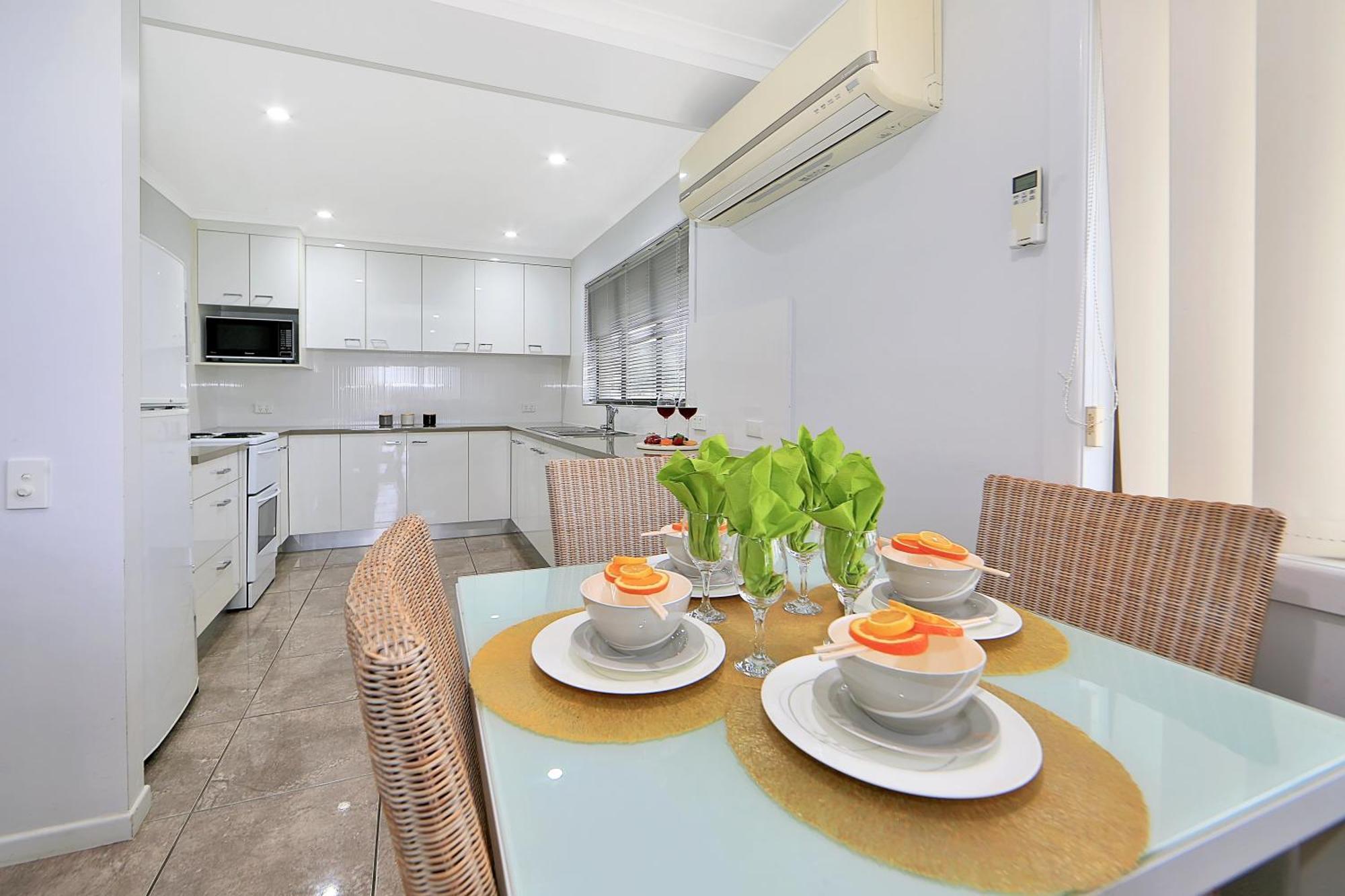 Nautilus Beachside Apartments Bargara Szoba fotó