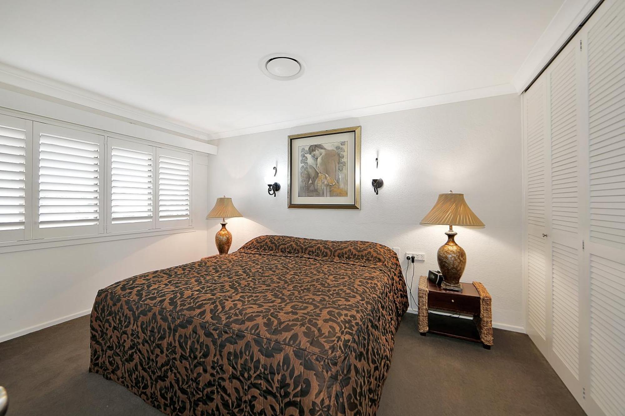Nautilus Beachside Apartments Bargara Szoba fotó
