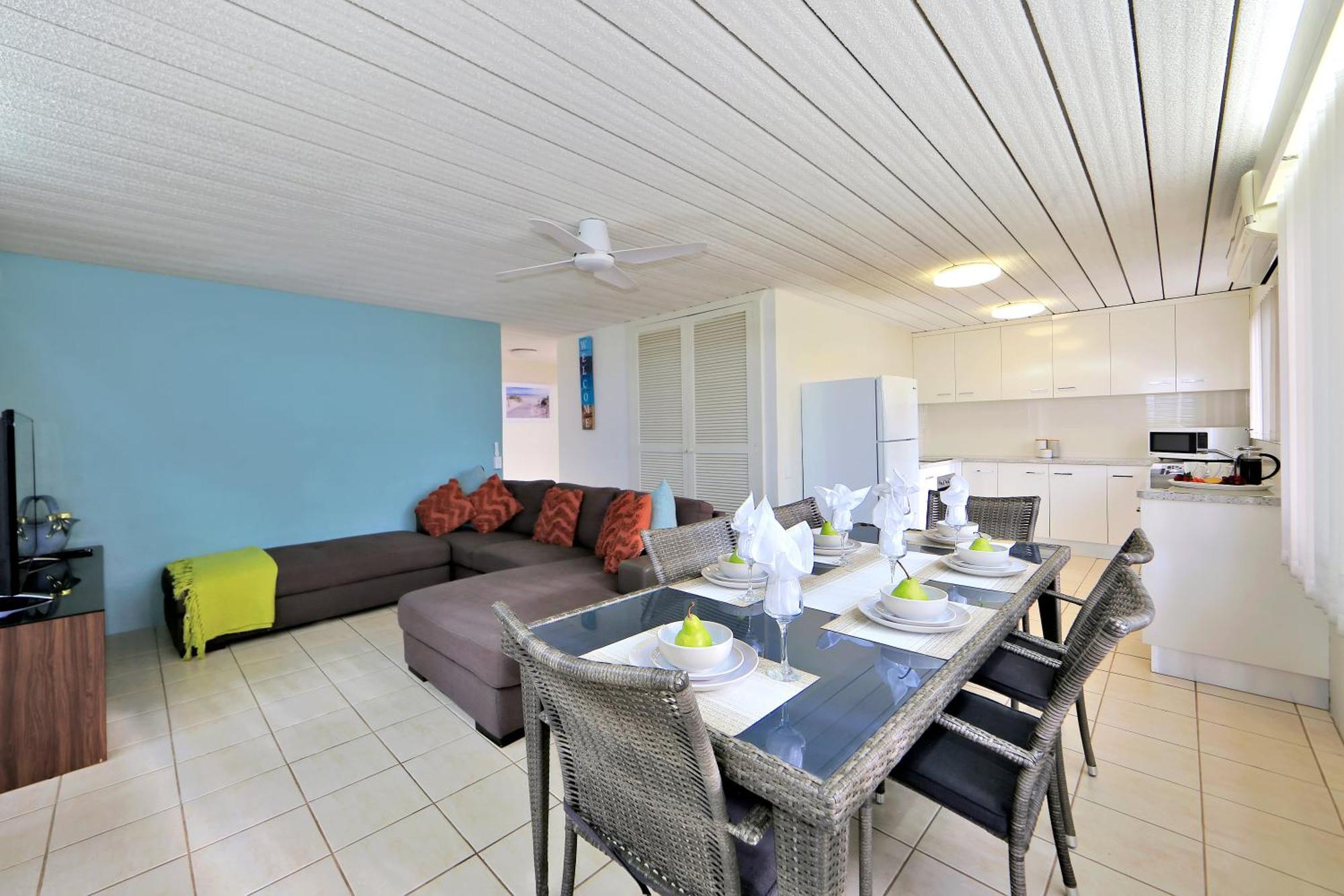 Nautilus Beachside Apartments Bargara Szoba fotó